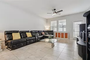 4633 Fairy Tale Cir, Kissimmee, FL 34746 - Photo 7