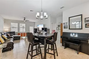 4633 Fairy Tale Cir, Kissimmee, FL 34746 - Photo 9