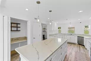 1927 Palm View Dr, Apopka, FL 32712 - Photo 3