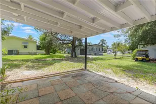 814 Roseapple Ave, Lady Lake, FL 32159 - Photo 19