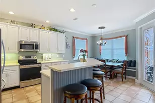 6828 Sombras Way, Land O Lakes, FL 34637 - Photo 11