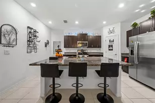 1839 Yellow Trl, Lakeland, FL 33801 - Photo 5