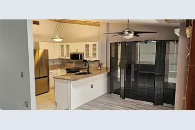 4075 Shoreside Circle, Tampa, FL 33624 - Photo 13