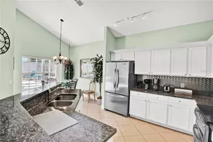 7955 Magnolia Bend Ct, Kissimmee, FL 34747 - Photo 13