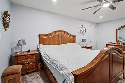 4595 Saint Brides Court, Orlando, FL 32812 - Photo 9