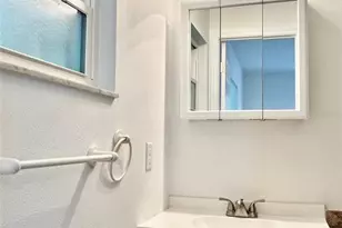 11 Okalpi Ln, Orlando, FL 32825 - Photo 13