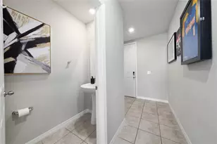 2043 Harebell Ln, Ocoee, FL 34761 - Photo 3