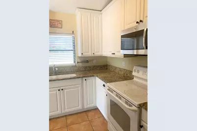 2701 Nancy Street, Orlando, FL 32806 - Photo 9