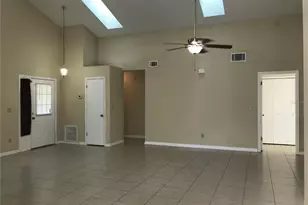 12605 Oldcastle Dr, Orlando, FL 32837 - Photo 3