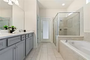 8906 Zurich Ln, Kissimmee, FL 34747 - Photo 11