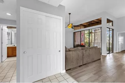 1313 Lake Willisara Circle #1313, Orlando, FL 32806 - Photo 3