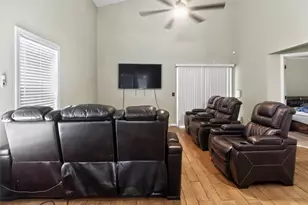 437 Alston Dr, Orlando, FL 32835 - Photo 5