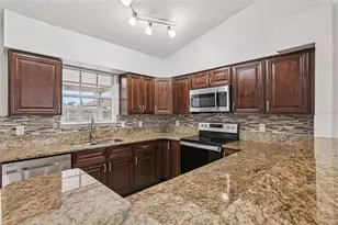 2513 Dumas Dr, Deltona, FL 32738 - Photo 15