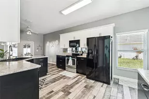 1483 Surrey Park Dr, Port Orange, FL 32128 - Photo 11