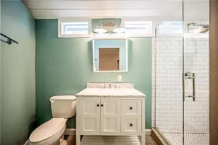 115 124th Ave W, Treasure Island, FL 33706 - Photo 11