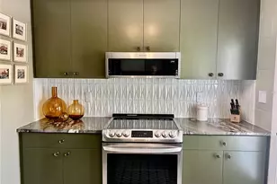 836 Mayfair Cir, Orlando, FL 32803 - Photo 9