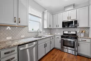 14257 Natures Reserve Dr, Lithia, FL 33547 - Photo 11