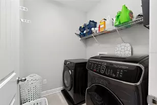 14257 Natures Reserve Dr, Lithia, FL 33547 - Photo 33