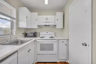 4124 Pershing Pointe Pl, Orlando, FL 32822 - Photo 9