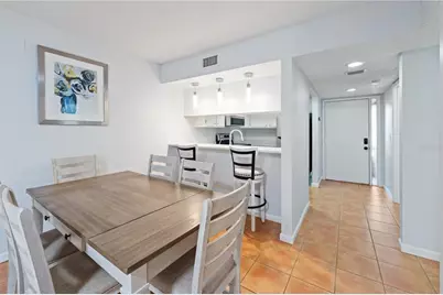 4574 Ringwood Meadow #4, Sarasota, FL 34235 - Photo 7