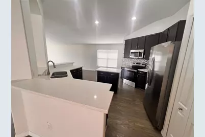 3930 Lakeside Reserve Lane, Orlando, FL 32810 - Photo 5