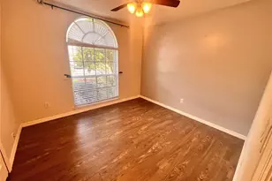 3930 Lakeside Reserve Ln, Orlando, FL 32810 - Photo 17