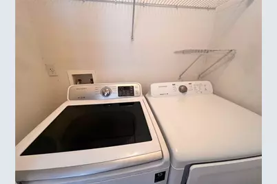 3930 Lakeside Reserve Lane, Orlando, FL 32810 - Photo 19