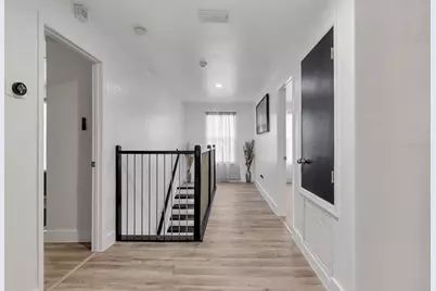 16748 Lazy Breeze Loop, Clermont, FL 34714 - Photo 21