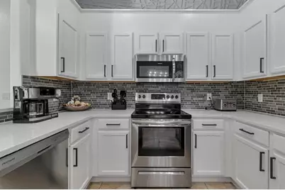 16748 Lazy Breeze Loop, Clermont, FL 34714 - Photo 5