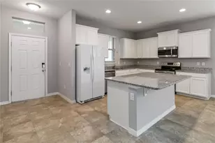 16242 Outlook Shore Alley, Winter Garden, FL 34787 - Photo 3