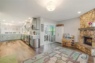 123 E Cumberland Circle, Longwood, FL 32779 - Photo 11