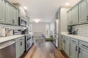 123 E Cumberland Circle, Longwood, FL 32779 - Photo 9