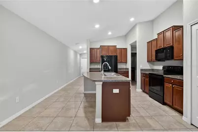 7227 Salt River Avenue, Sun City Center, FL 33573 - Photo 15