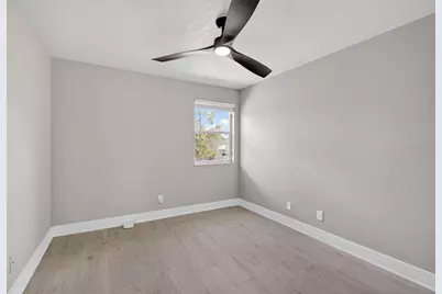 20054 Nob Oak Avenue, Tampa, FL 33647 - Photo 5