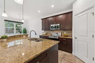 1717 NW 17th Ln, Gainesville, FL 32605 - Photo 17