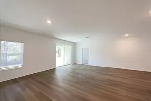 8355 SW 197th Ct, Dunnellon, FL 34432 - Photo 3