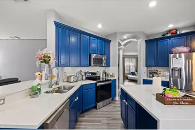 2863 Boating Boulevard, Kissimmee, FL 34746 - Photo 9