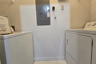 8919 Legacy Ct, Kissimmee, FL 34747 - Photo 21