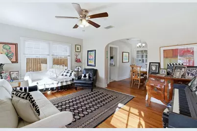 441 N Kentucky Avenue, Deland, FL 32724 - Photo 3