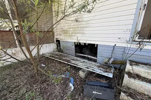 8921 Hammock Loop, Polk City, FL 33868 - Photo 7