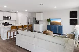 1472 Morning Walk Dr, Ormond Beach, FL 32174 - Photo 5