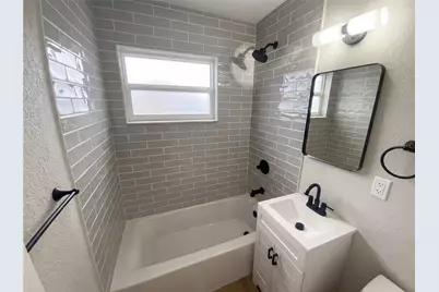 8710 94th Avenue, Seminole, FL 33777 - Photo 11