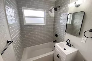 8710 94th Ave, Seminole, FL 33777 - Photo 11