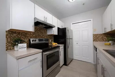 6548 Swissco Drive #622, Orlando, FL 32822 - Photo 9