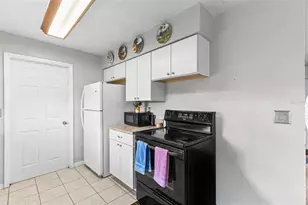 4003 Prairie Bend Ln, Lakeland, FL 33812 - Photo 9