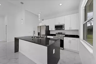 99 Sundiet St, Port Charlotte, FL 33954 - Photo 7