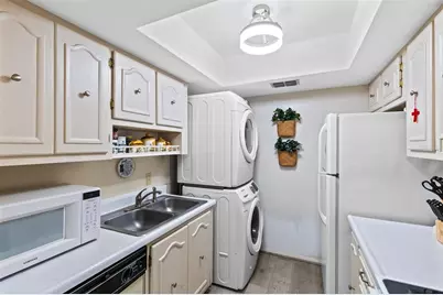 700 E Airport Boulevard #E7, Sanford, FL 32773 - Photo 9