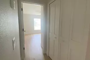 895 S Cedar Ave, Orange City, FL 32763 - Photo 7