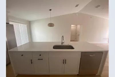 895 S Cedar Avenue, Orange City, FL 32763 - Photo 9