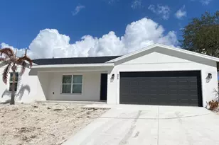 895 S Cedar Ave, Orange City, FL 32763 - Photo 1